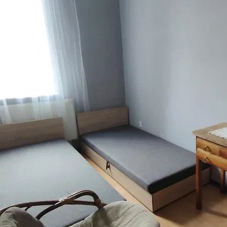 Tanie Spanie Przy Park - Zameldowanie Bezobslugowe - * Poznaň