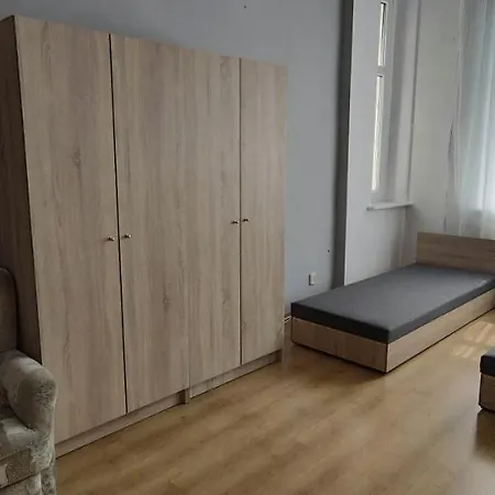 Homestay Tanie Spanie Przy Park - Zameldowanie Bezobslugowe -