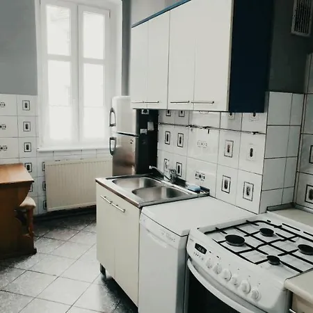 Tanie Spanie Przy Park - Zameldowanie Bezobslugowe - Homestay *