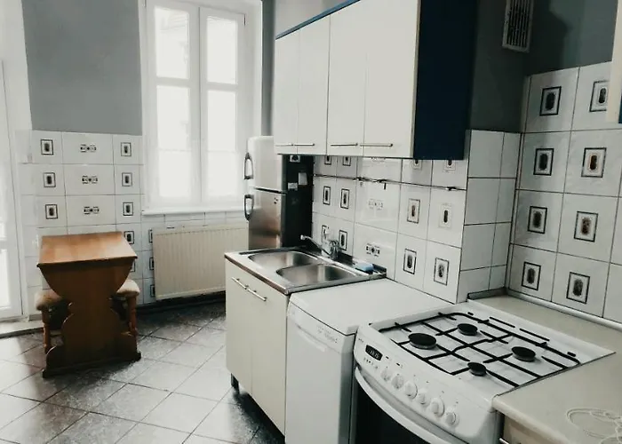 Tanie Spanie Przy Park - Zameldowanie Bezobslugowe - Homestay *