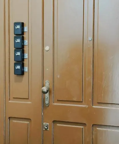 Tanie Spanie Przy Park - Zameldowanie Bezobslugowe - *